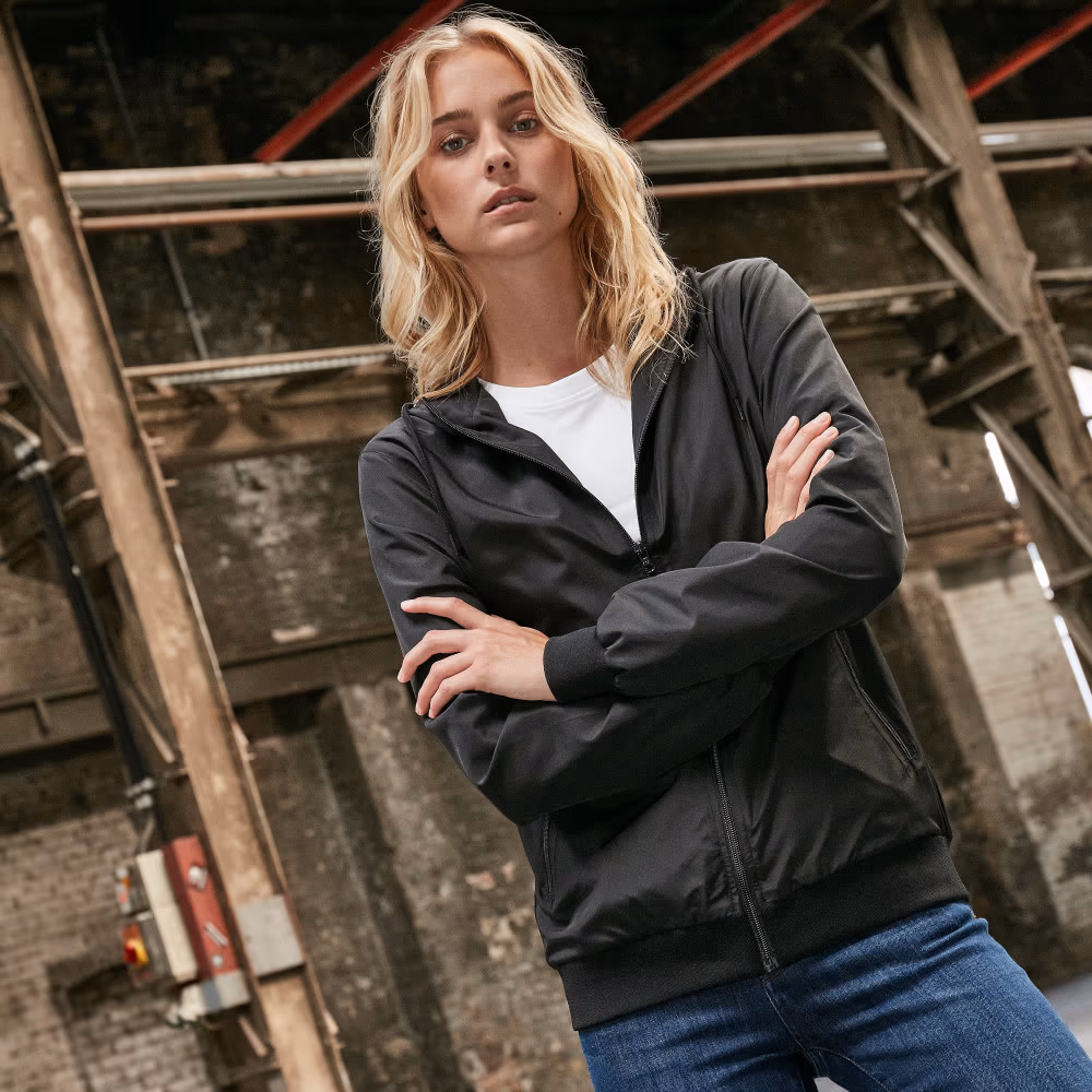 Chaqueta Cortavientos Recycled Windrunner