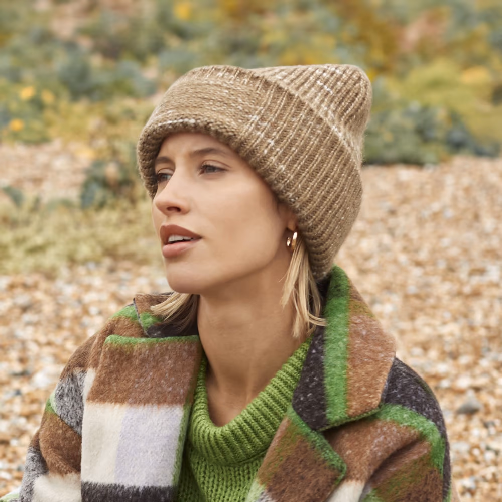 Gorro Invierno Chunky Knitted Patch Beanie